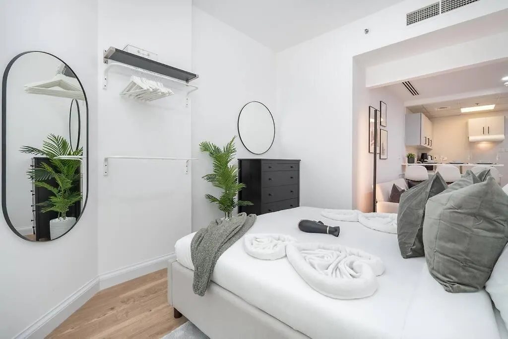 Havn - Studio With Lake Views In Dubai Gate, Jlt 0*,  الإمارات العربية المتحدة