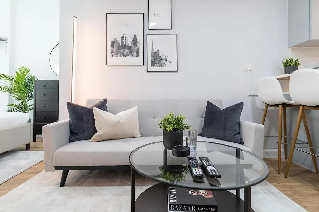 Havn - Studio With Lake Views In Dubai Gate, Jlt شقة